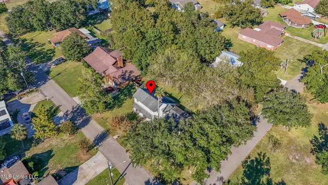 $289,000 | 109 South Wright Avenue, Long Beach, MS 39560