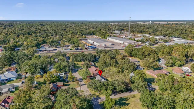 $289,000 | 109 South Wright Avenue, Long Beach, MS 39560