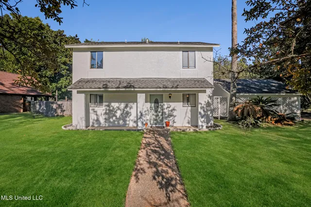 $289,000 | 109 South Wright Avenue, Long Beach, MS 39560