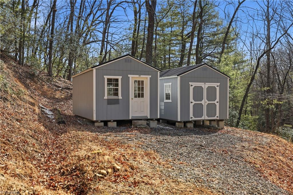 840 Summit Ridge Road Purlear, NC 28665 - Photo 22 of 26