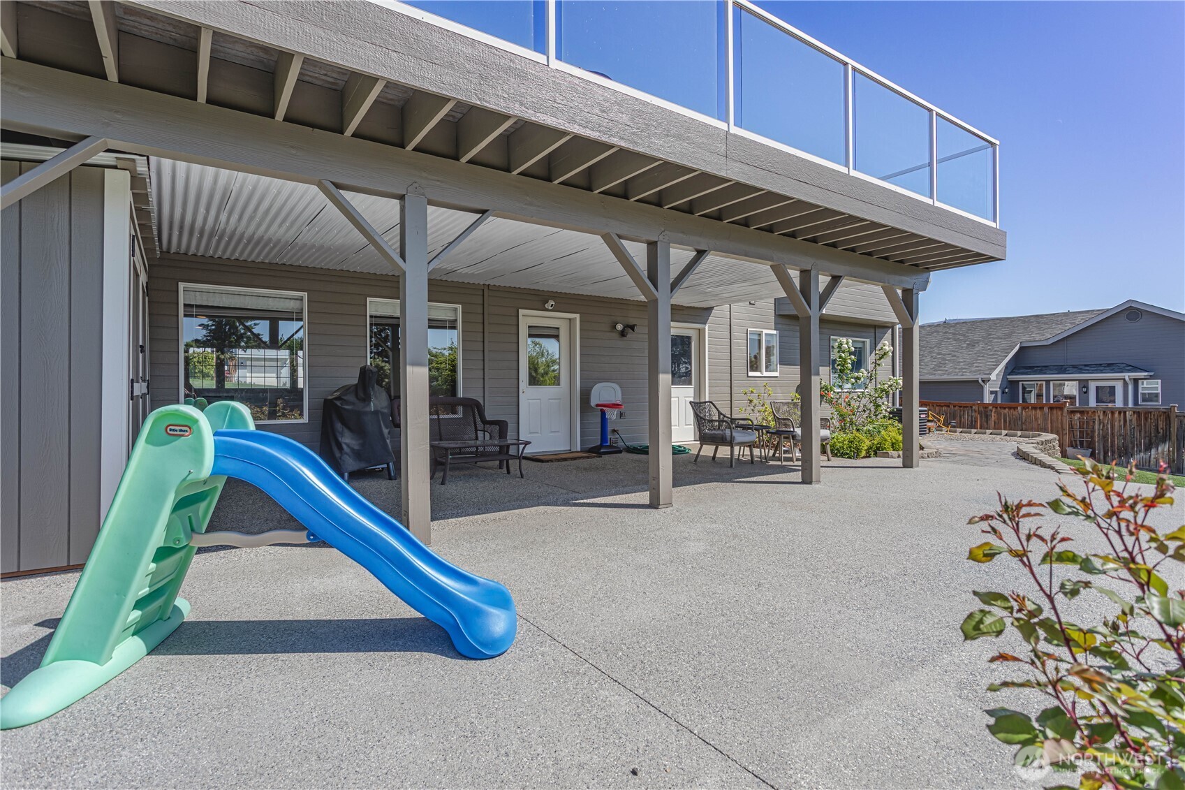 185 Fox Run Wenatchee, WA 98801 - Photo 36 of 39 a view of outdoor space