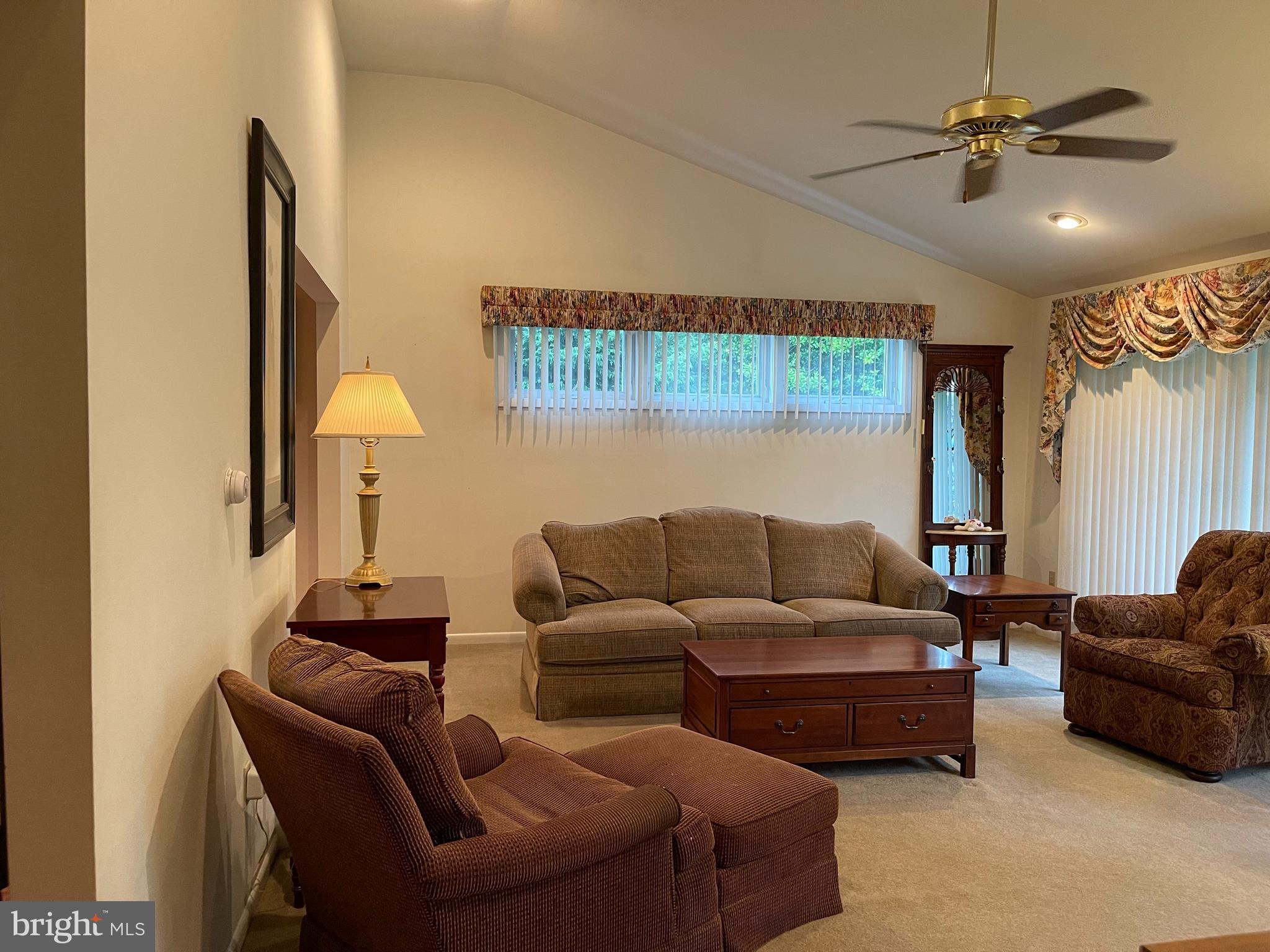 312 Candlewood Road Broomall, PA 19008 - Photo 5 of 17 Gallery Image 5