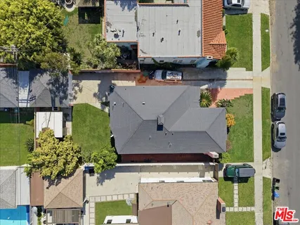 $899,999 | 3810 Olmsted Avenue, Los Angeles, CA 90008