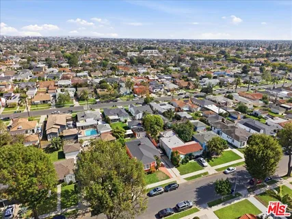 $899,999 | 3810 Olmsted Avenue, Los Angeles, CA 90008