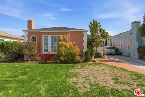 $899,999 | 3810 Olmsted Avenue, Los Angeles, CA 90008