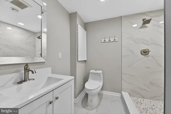 $760,000 | 2972 Valera Court, Vienna, VA 22181