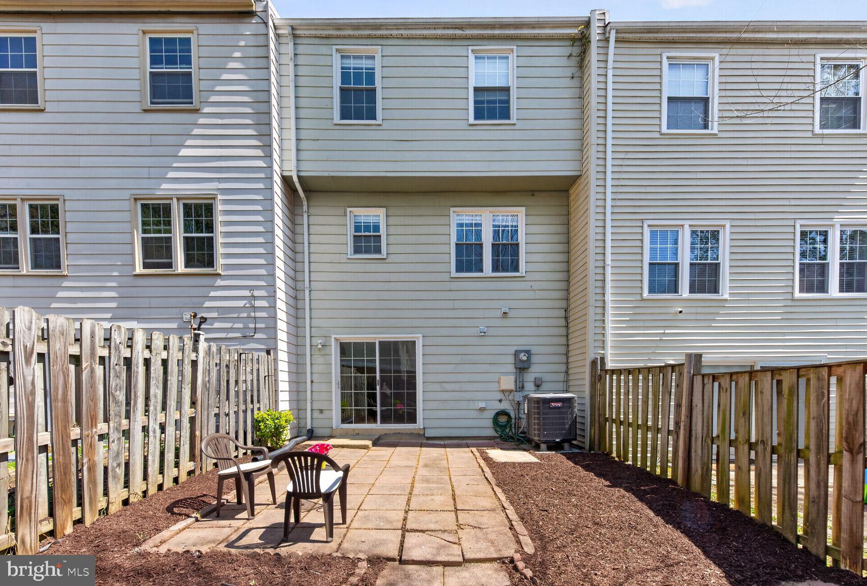 2972 Valera Court Vienna, VA 22181 - Photo 20 of 20 spacious backyard