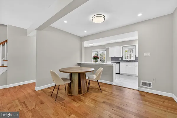 $760,000 | 2972 Valera Court, Vienna, VA 22181