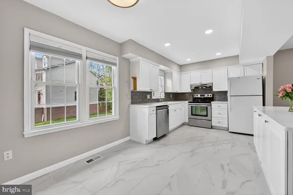 $760,000 | 2972 Valera Court, Vienna, VA 22181