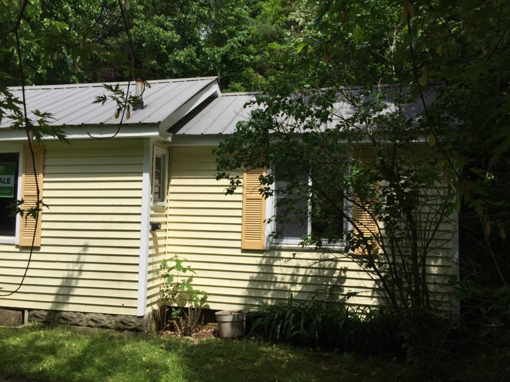 111 Hill Street Paris, ME 04281 - Photo 5 of 11 Photo