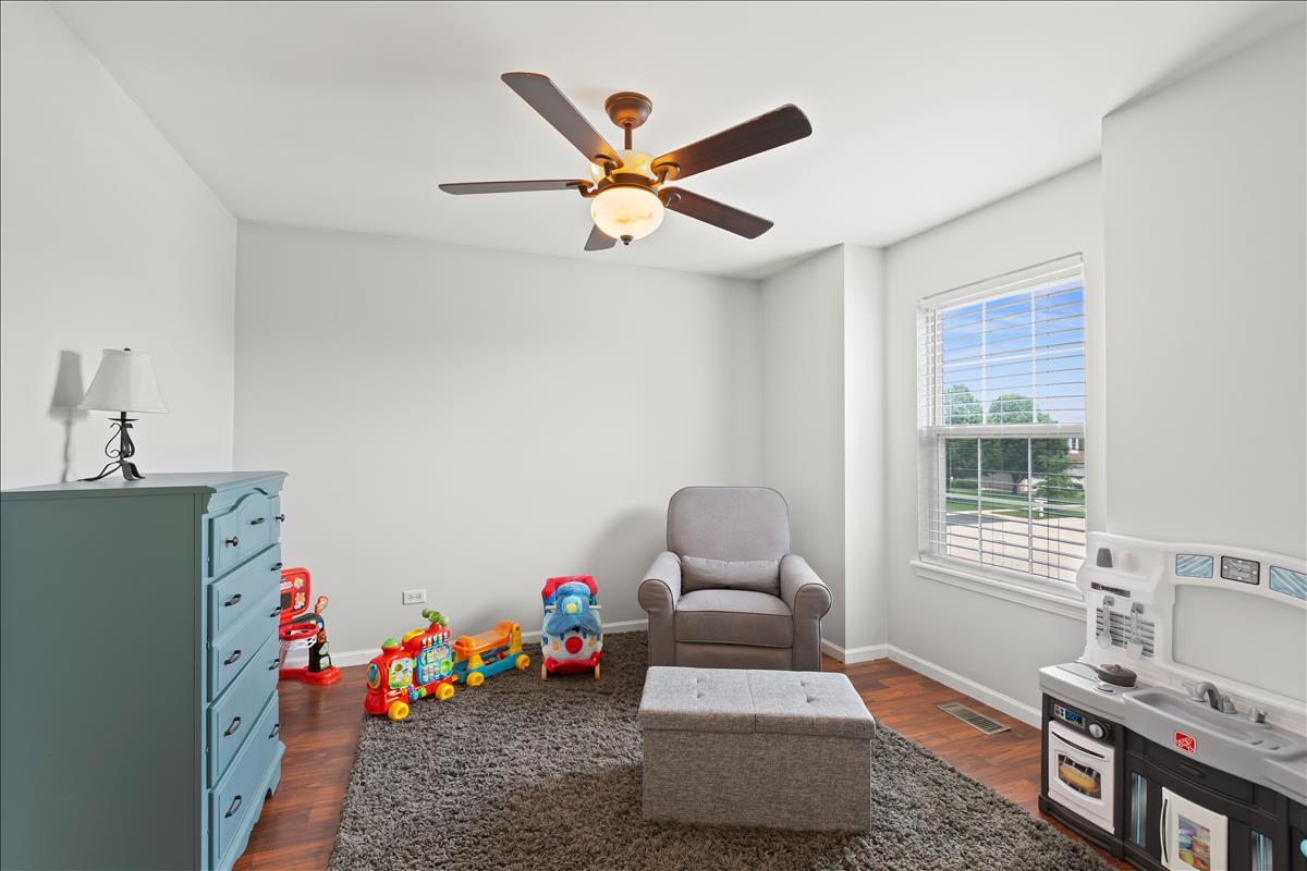 3727 Mustang Road Joliet, IL 60435 - Photo 14 of 18