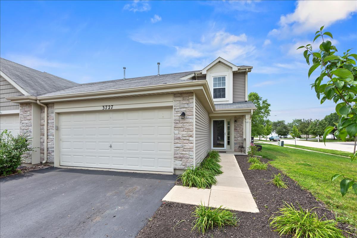 3727 Mustang Road Joliet, IL 60435 - Photo 3 of 18