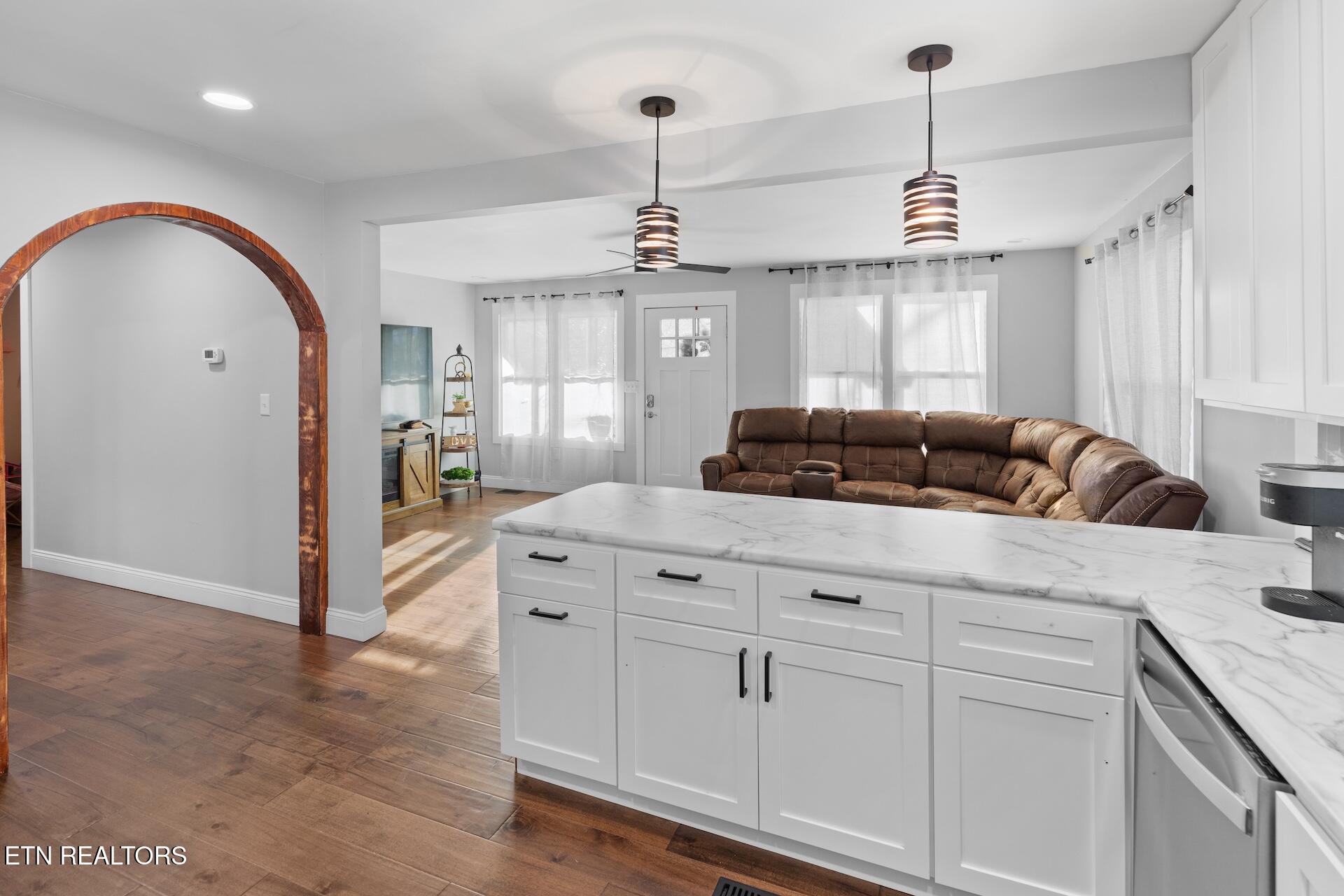 522 Zion Hill Road Sevierville, TN 37876 - Photo 10 of 50 010-522ZionHillRoad-Sevierville-TN-37876