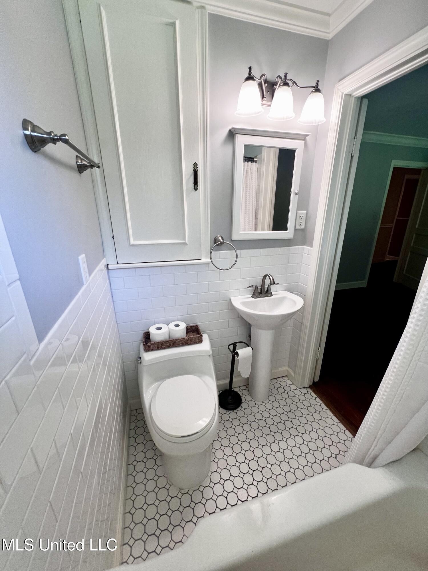 400 Spring Street Lexington, MS 39095 - Photo 32 of 45 IMG_1704