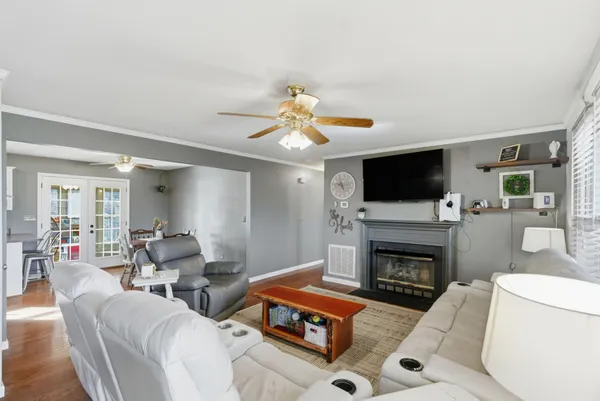 $365,000 | 4004 South Breckenridge Court, Springfield, TN 37172