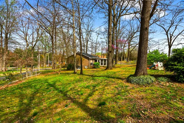 $365,000 | 4004 South Breckenridge Court, Springfield, TN 37172