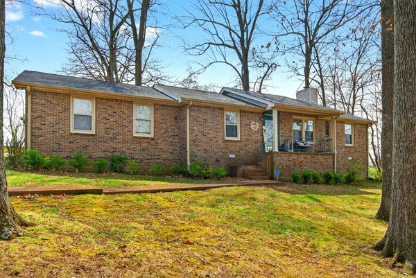 $365,000 | 4004 South Breckenridge Court, Springfield, TN 37172
