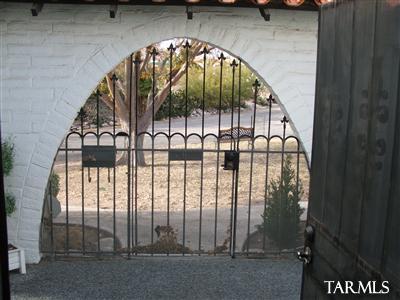 751 West Las Lomitas Road Tucson, AZ 85704 - Photo 2 of 14 Gallery Image 2