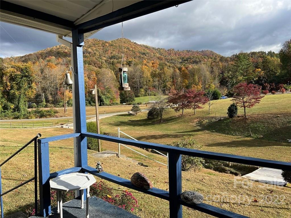 396 Jacobs Road Bryson City, NC 28713 - Photo 6 of 43 a view of a ocean from a balcony