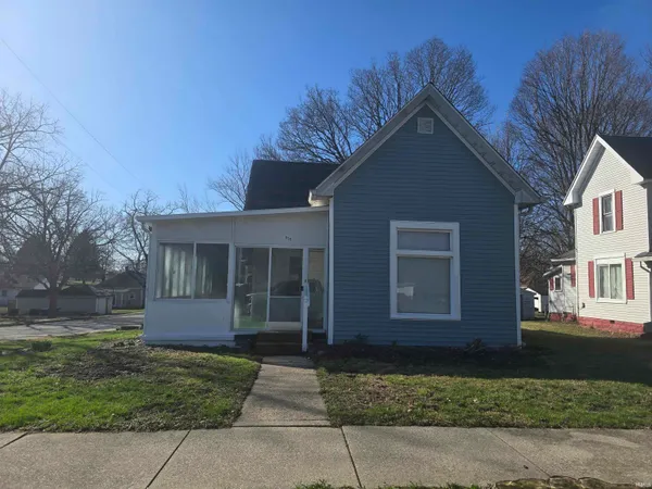 $139,900 | 935 East Monroe Street, Kokomo, IN 46901