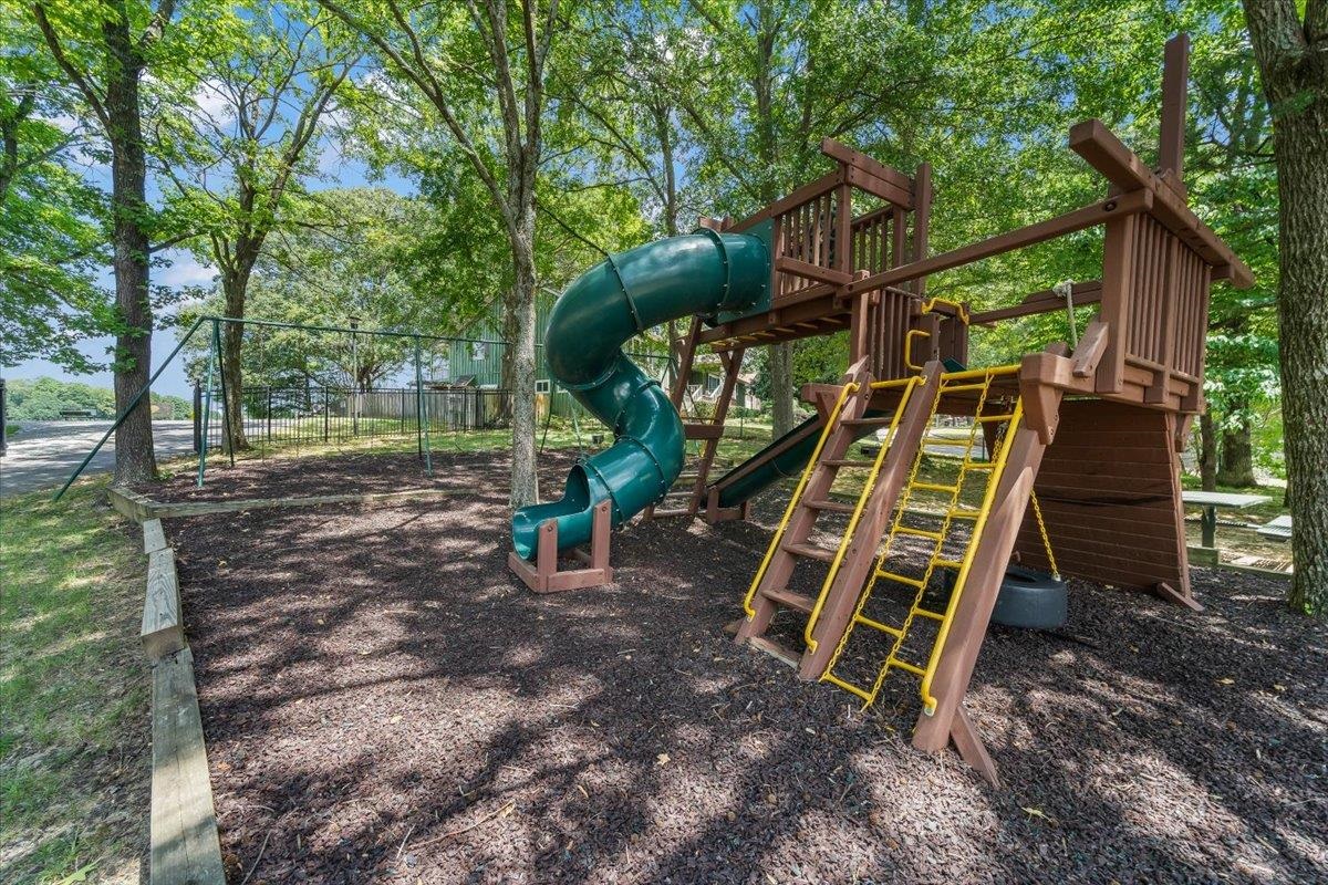 8417 Bazemore Road Memphis, TN 38018 - Photo 39 of 39 a view of a park with iron fence