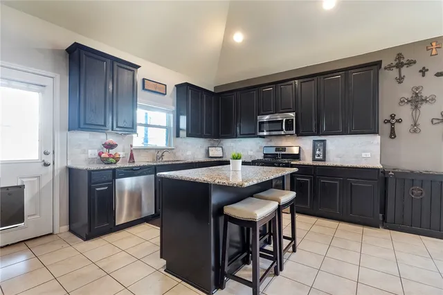 $2,399 | 2436 Republic Trail, Leander, TX 78641