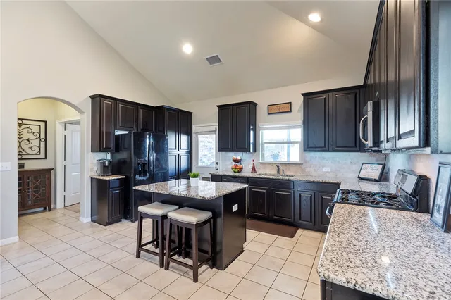 $2,399 | 2436 Republic Trail, Leander, TX 78641