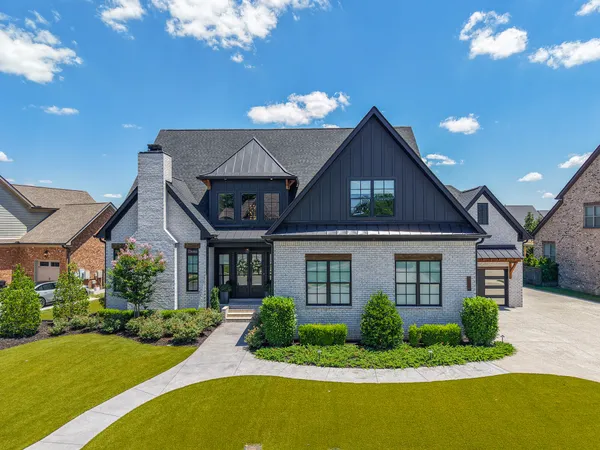 $1,750,000 | 1018 Julian Way, Murfreesboro, TN 37128