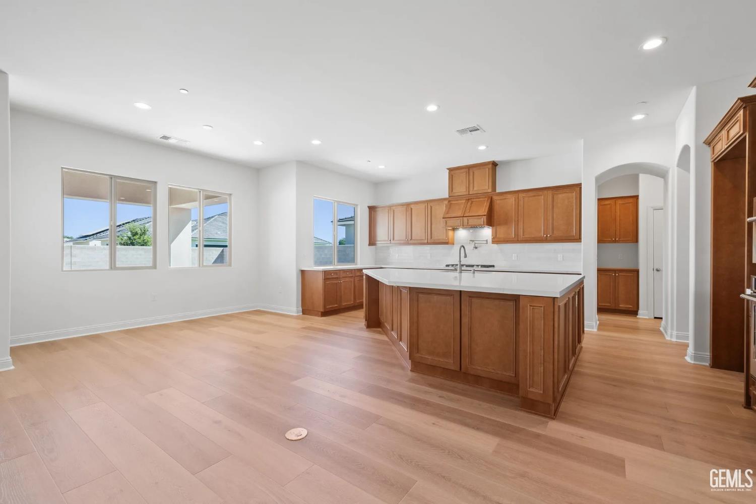 Undisclosed Address Bakersfield, CA 93311 - Photo 12 of 73 Gallery Image 12