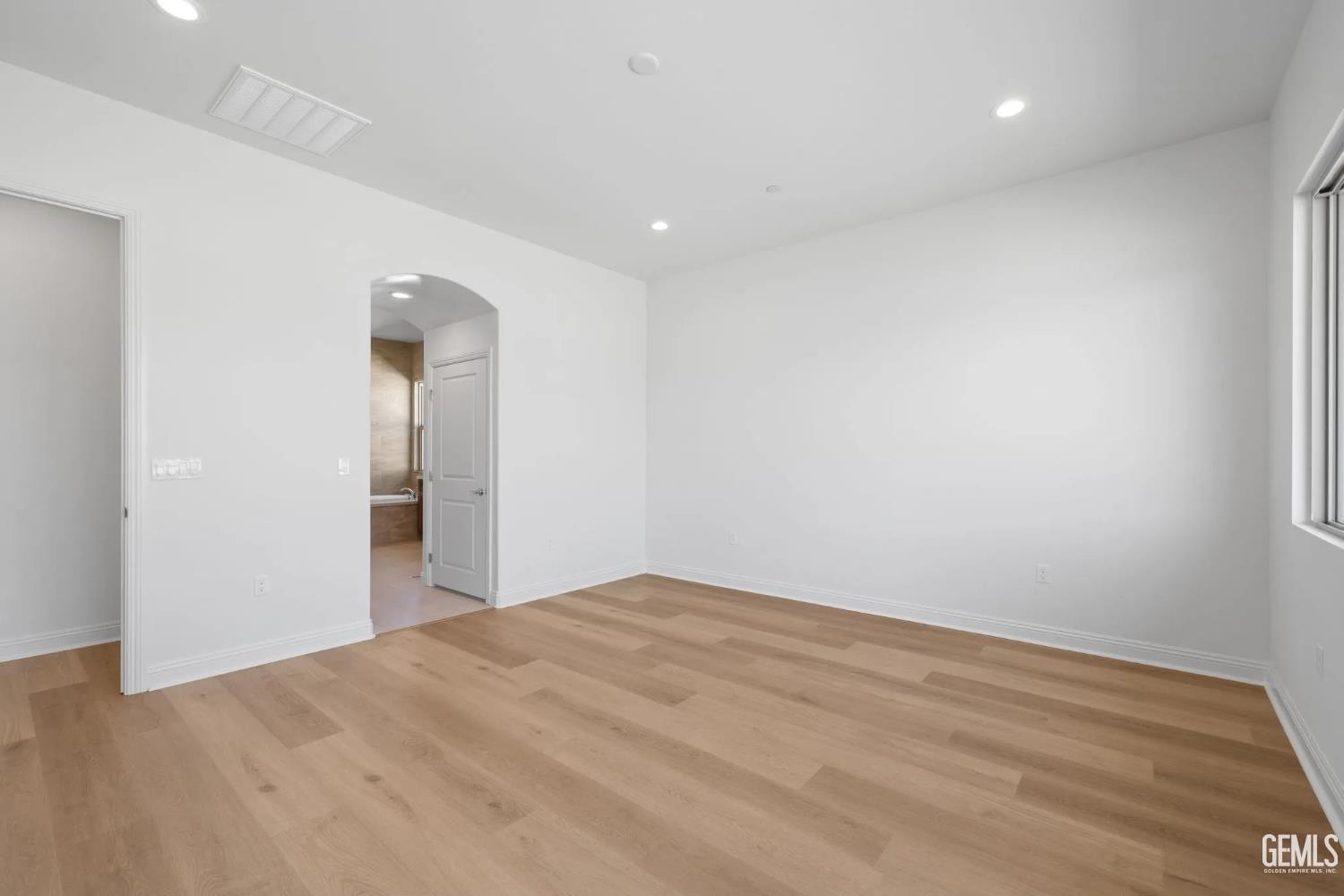 Undisclosed Address Bakersfield, CA 93311 - Photo 42 of 73 Gallery Image 42