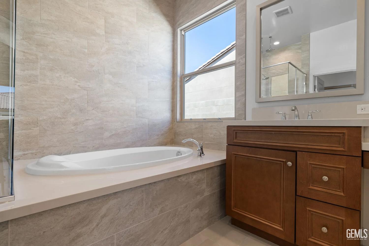 Undisclosed Address Bakersfield, CA 93311 - Photo 45 of 73 Gallery Image 45
