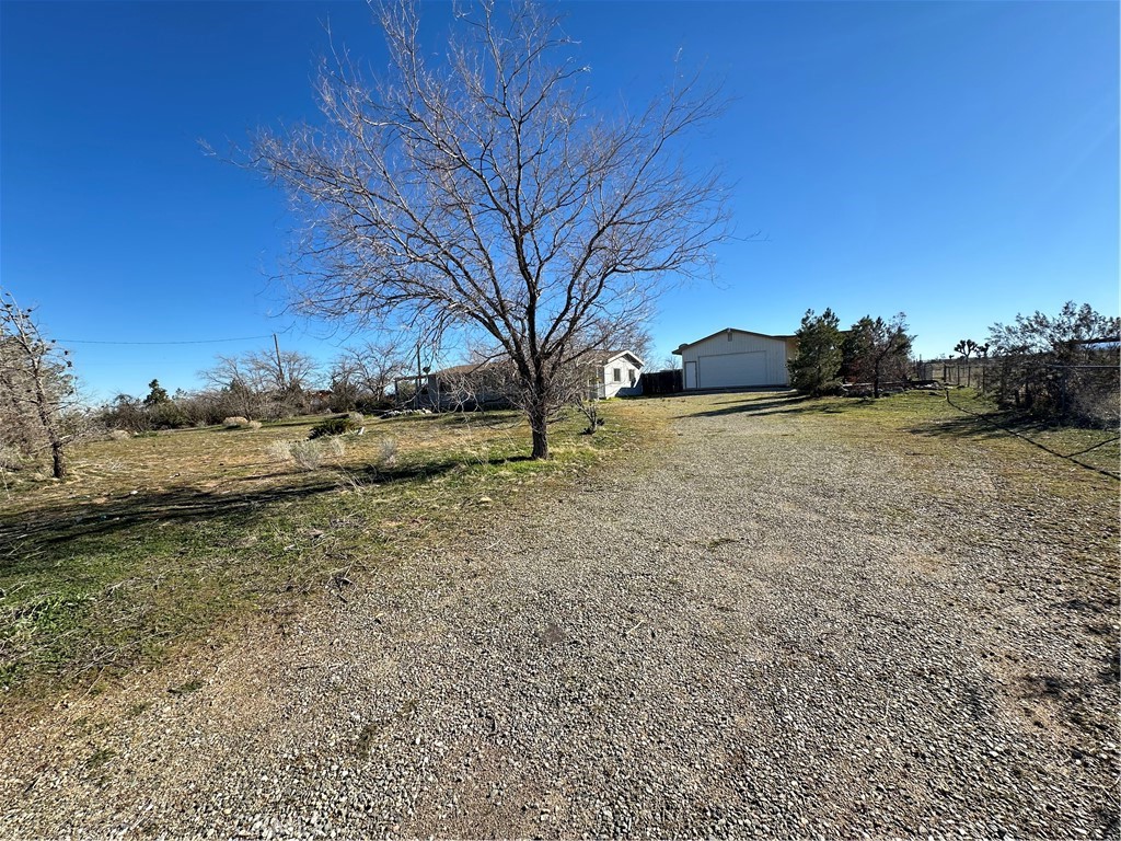 7755 Del Rosa Road Phelan, CA 92371 - Photo 10 of 27