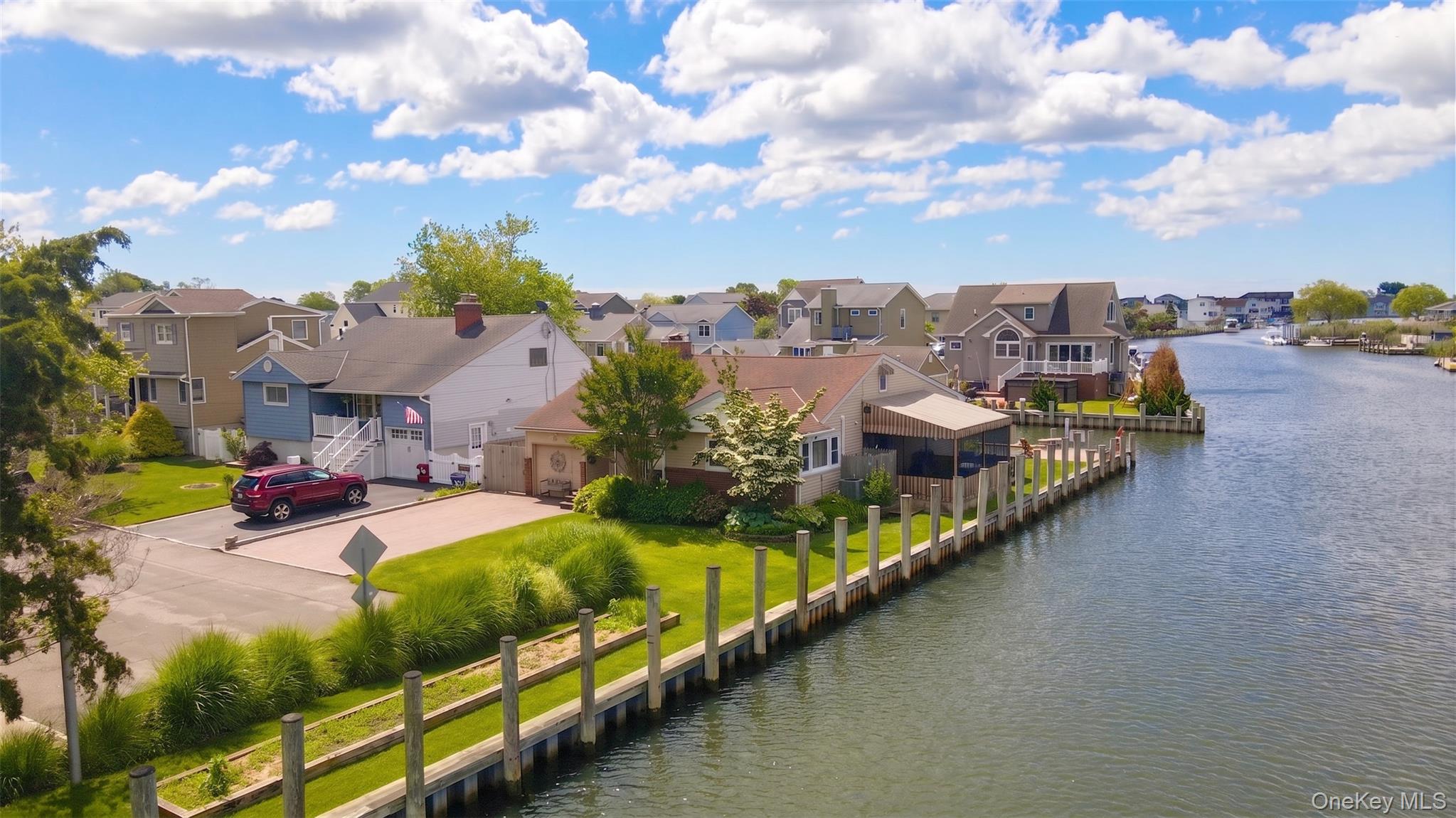 34 Cape Road Amityville, NY 11701 - Photo 32 of 36