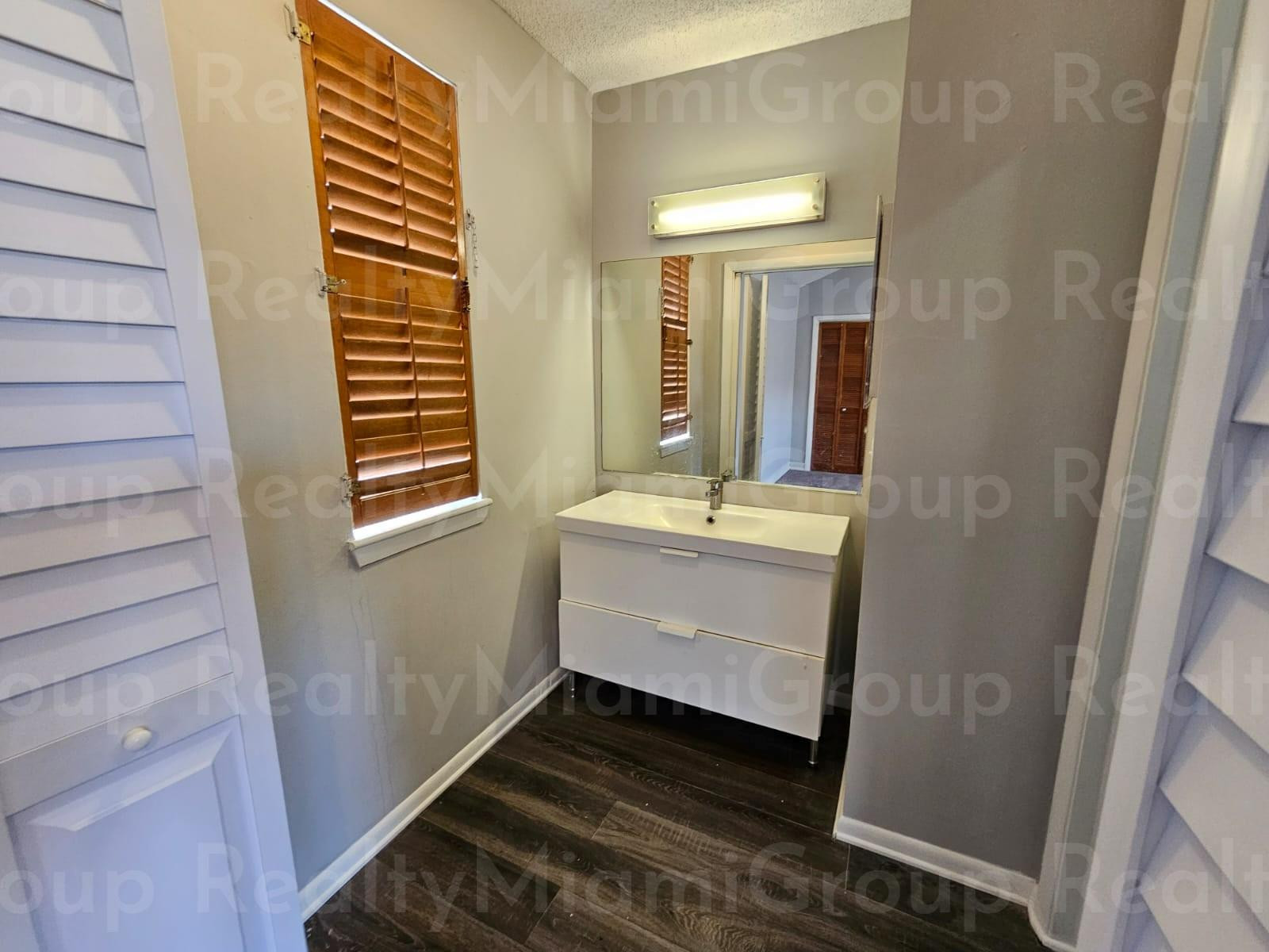 11951 Southwest 271st Terrace, Unit 11951 Homestead, FL 33032 - Photo 12 of 20 Photo 12