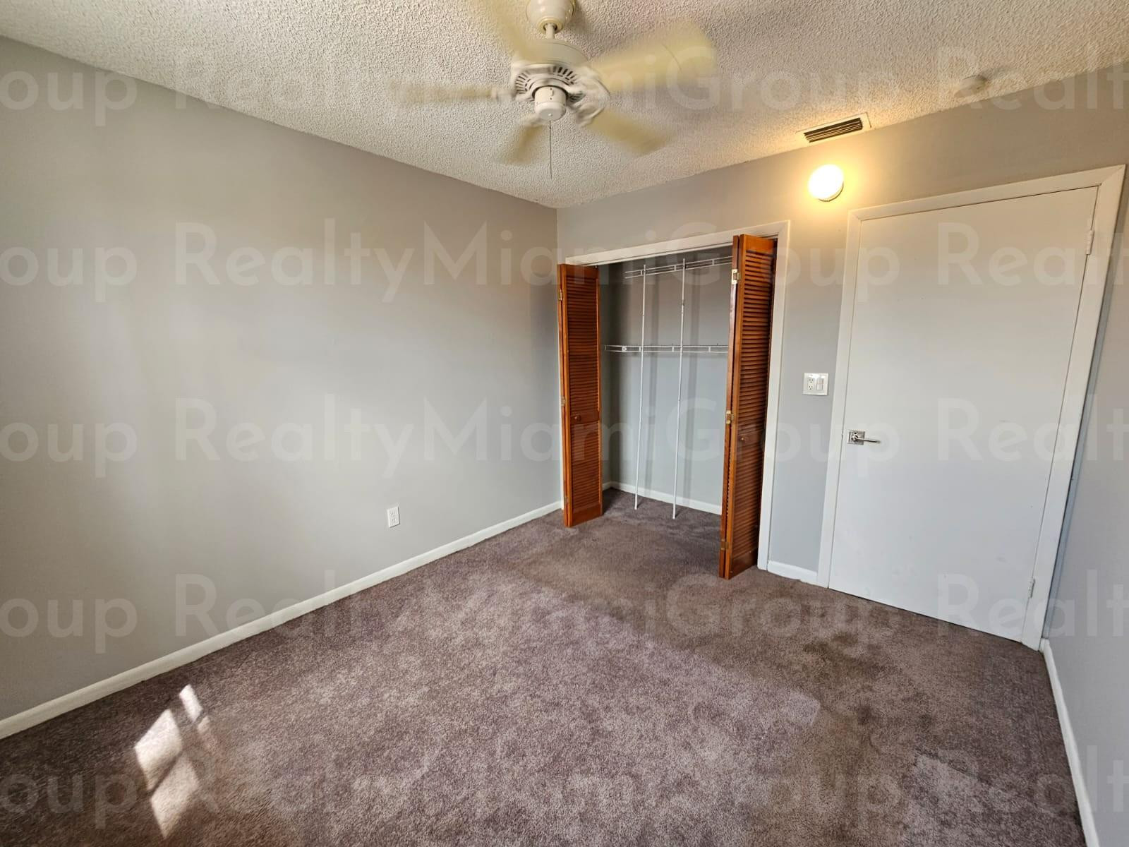 11951 Southwest 271st Terrace, Unit 11951 Homestead, FL 33032 - Photo 15 of 20 Photo 15