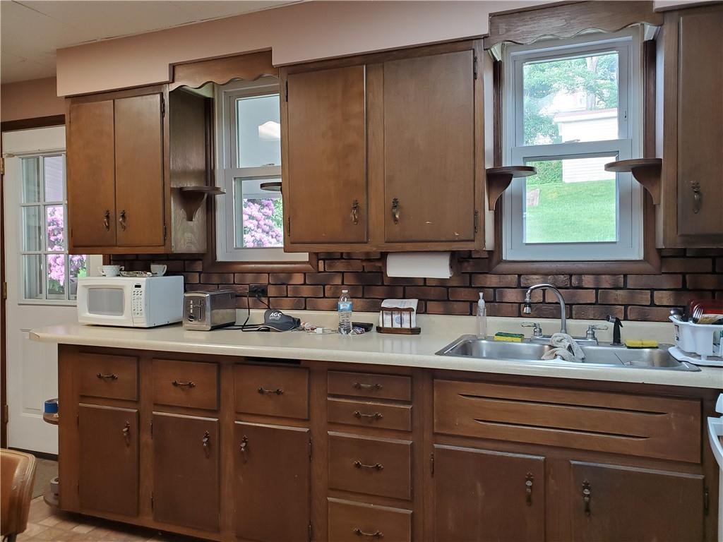 743 Wolf Avenue Rochester, PA 15074 - Photo 14 of 25 Gallery Image 14