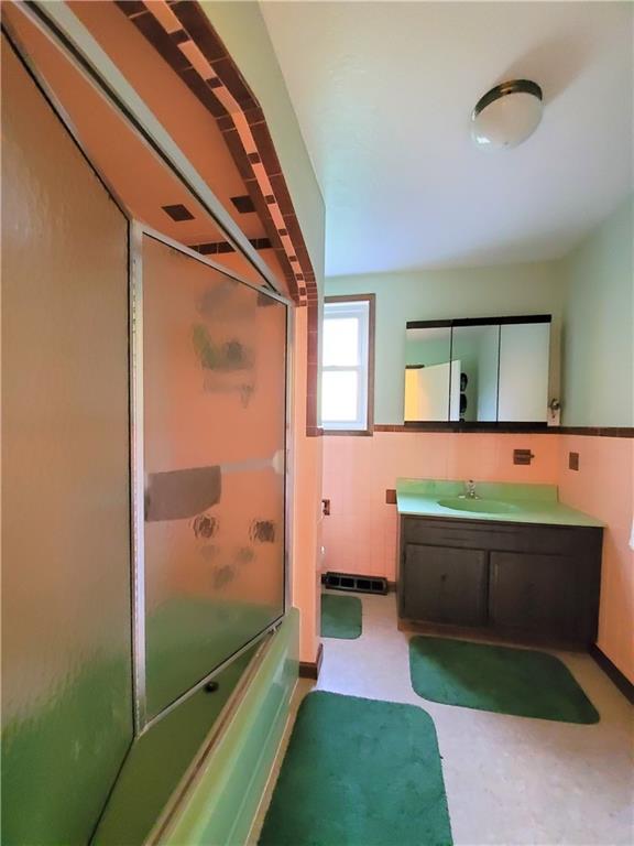 743 Wolf Avenue Rochester, PA 15074 - Photo 17 of 25 Gallery Image 17