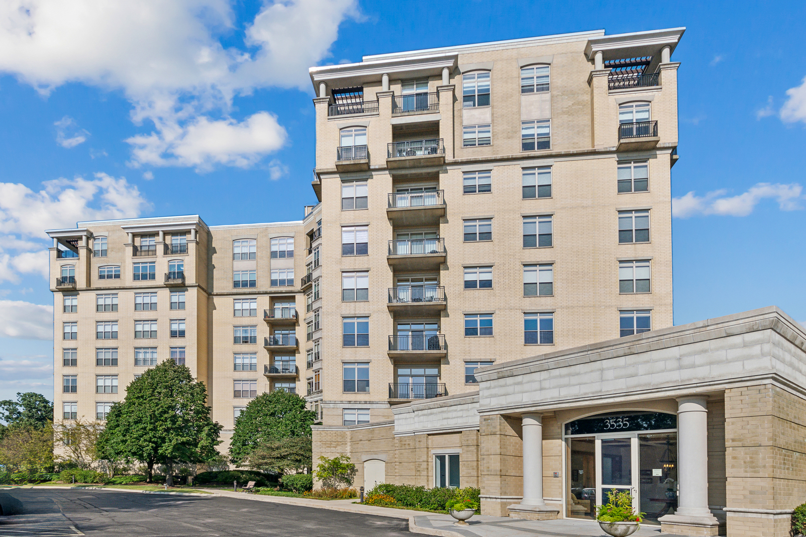 3535 Patten Road, Unit 1F Highland Park, IL 60035 - Photo 1 of 25