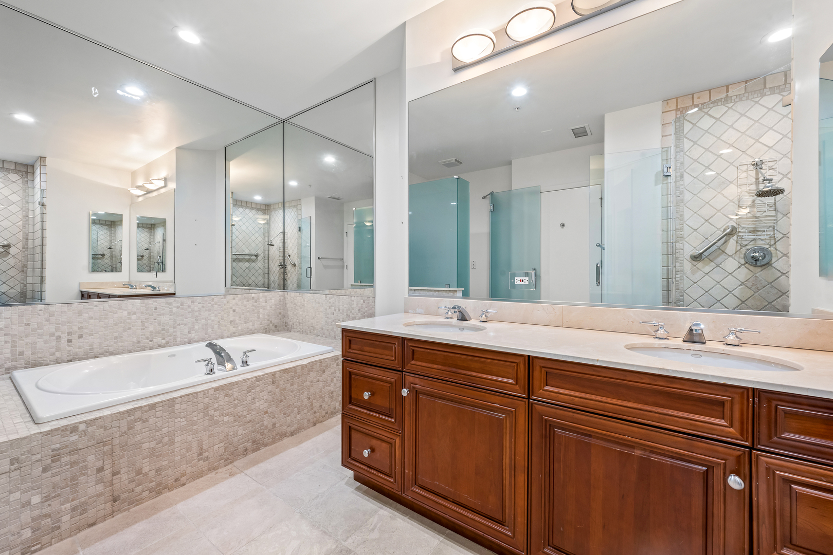 3535 Patten Road, Unit 1F Highland Park, IL 60035 - Photo 17 of 25
