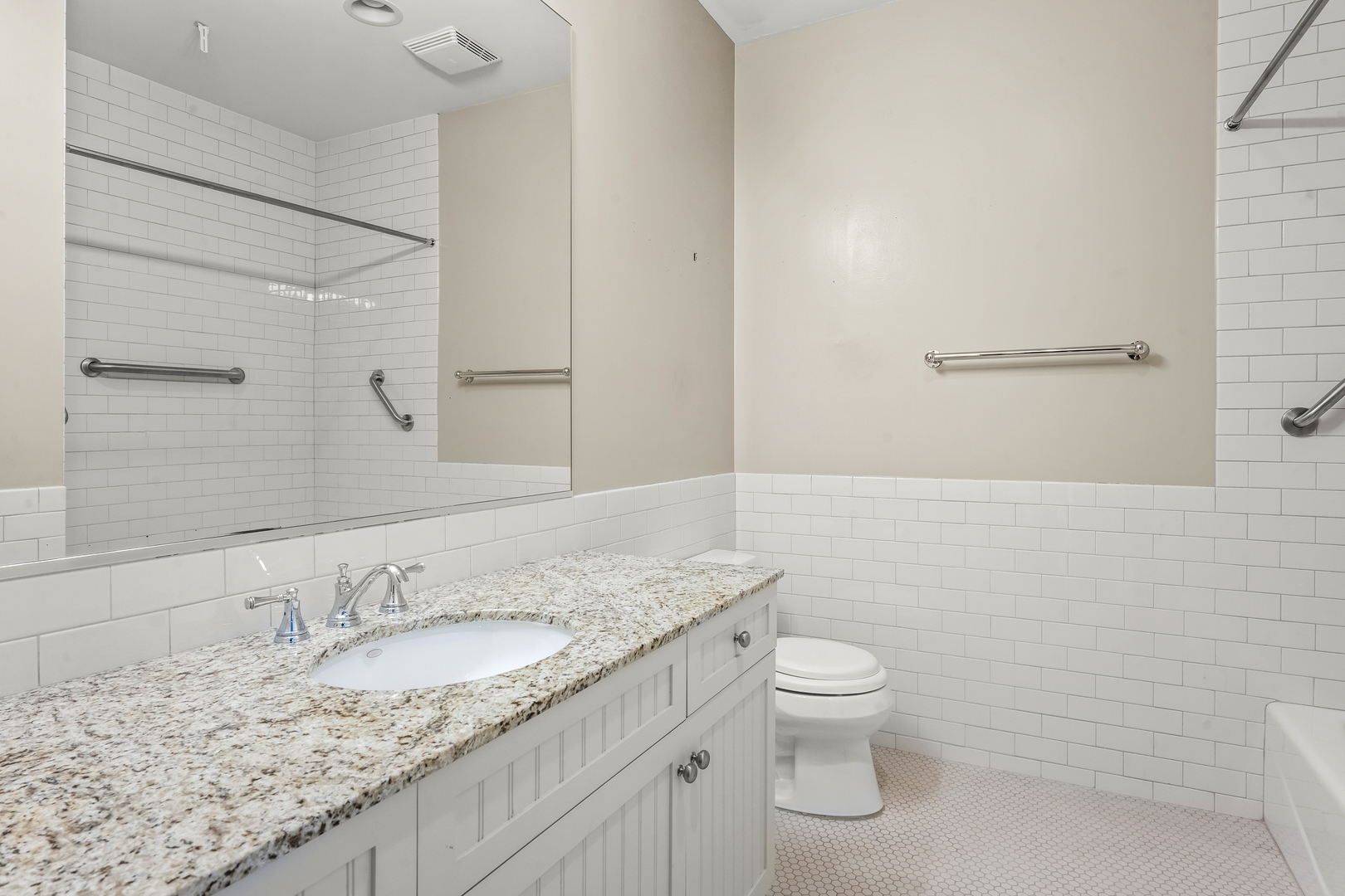 3535 Patten Road, Unit 1F Highland Park, IL 60035 - Photo 20 of 25