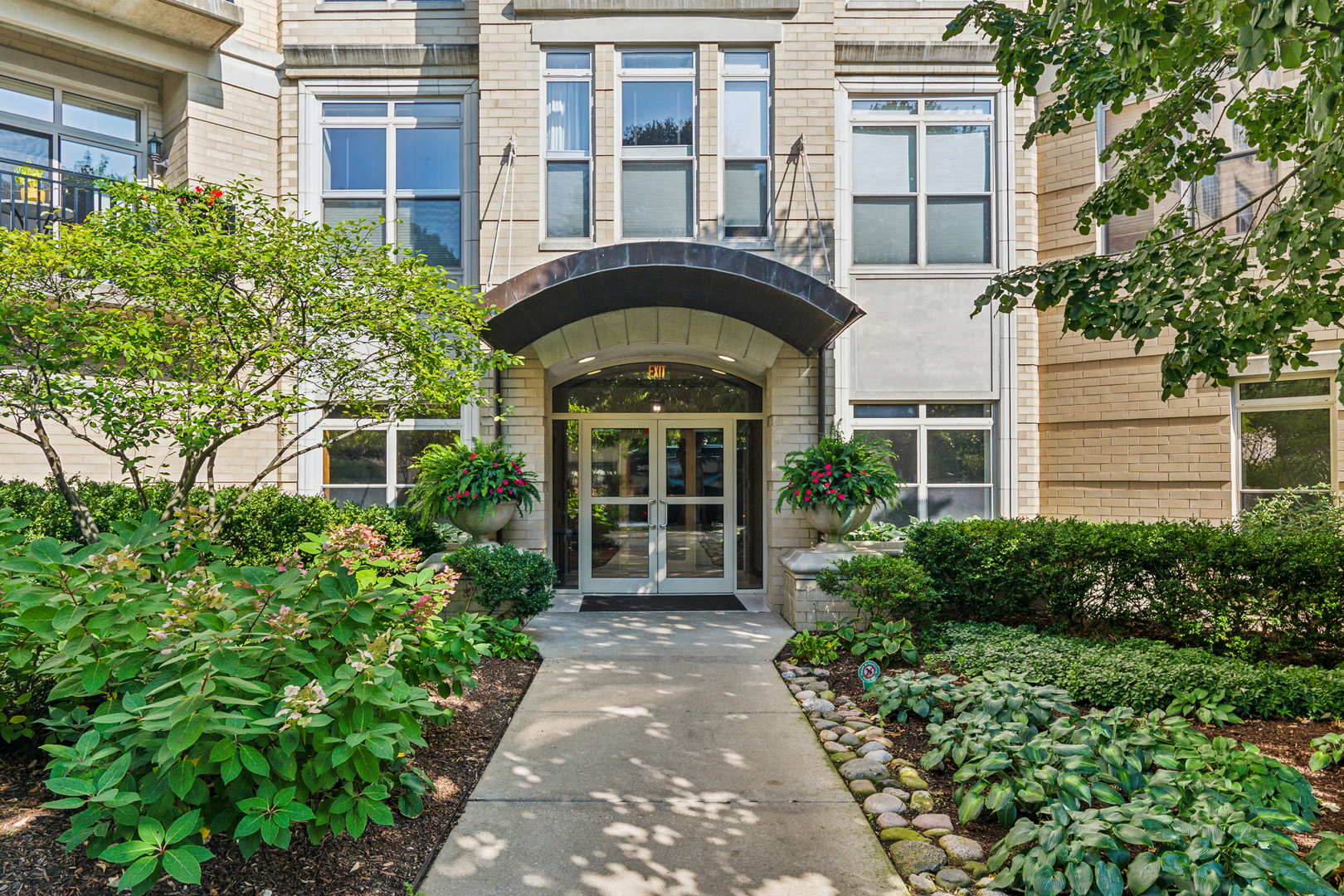 3535 Patten Road, Unit 1F Highland Park, IL 60035 - Photo 2 of 25