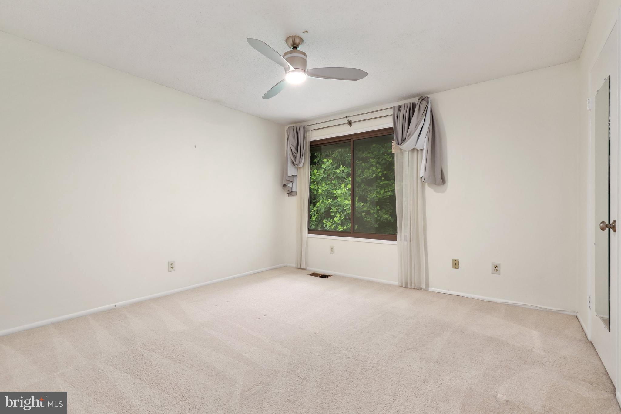 2216 Coppersmith Square Reston, VA 20191 - Photo 19 of 43 Gallery Image 19
