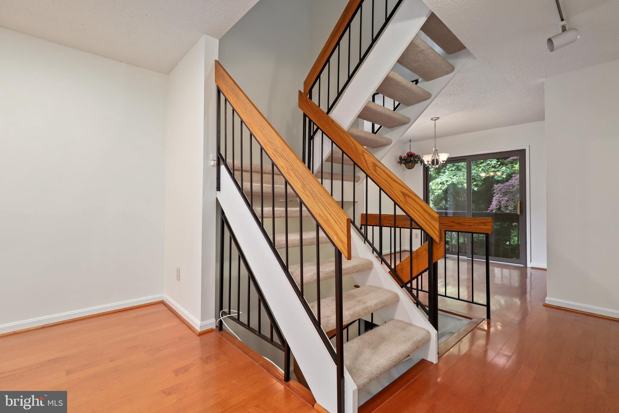 2216 Coppersmith Square Reston, VA 20191 - Photo 10 of 43 Gallery Image 10