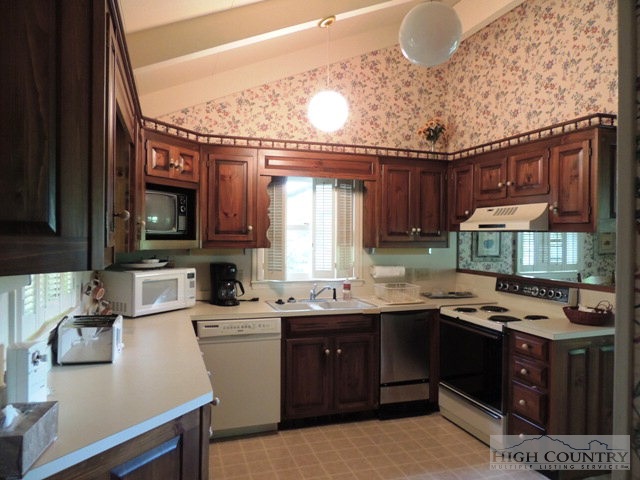 114 Poplar Boone, NC 28607 - Photo 23 of 27 Gallery Image 23