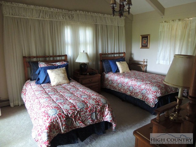 114 Poplar Boone, NC 28607 - Photo 6 of 27 Gallery Image 6