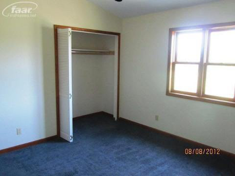 7345 East Bristol Road Davison, MI 48423 - Photo 16 of 22 20229798-15.JPG