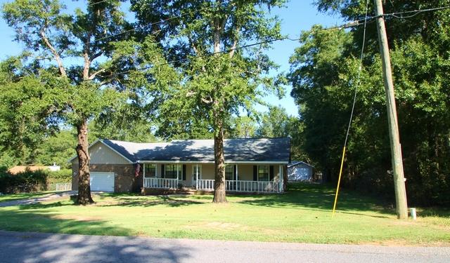223 Ridge Lake Road Crestview, FL 32536 - Photo 19 of 40 a view of a house with a backyard
