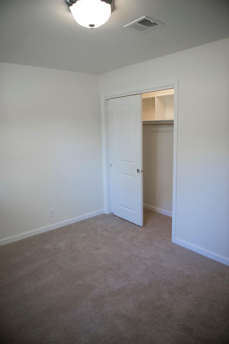 4328 Deerfield Road Knoxville, TN 37921 - Photo 14 of 25 14