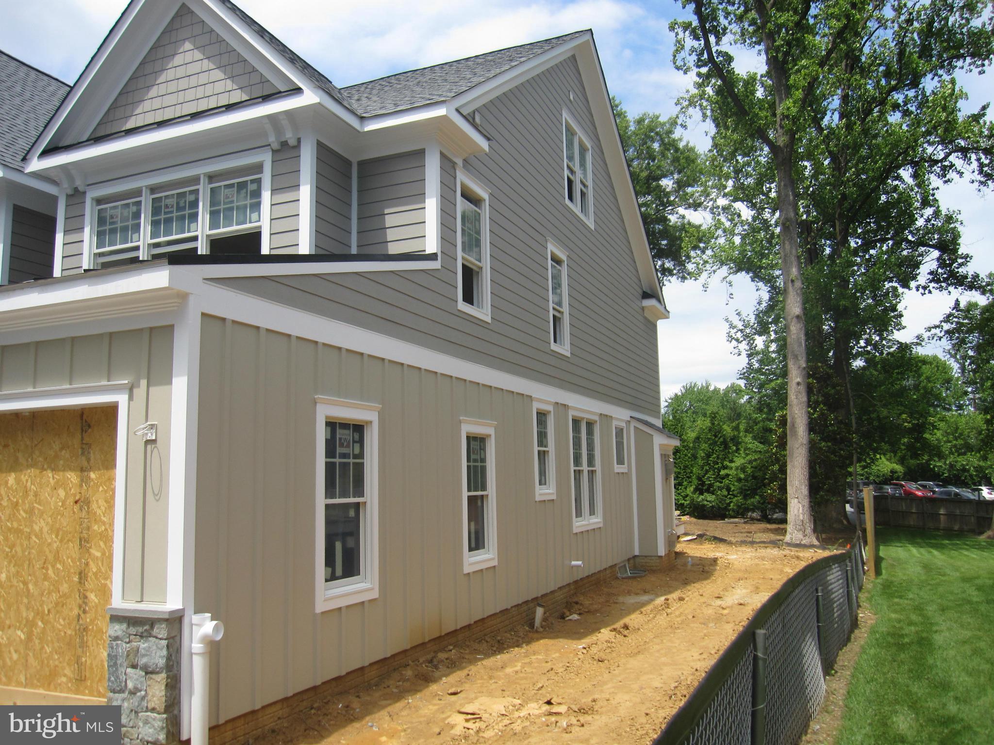 8211 Custer Road Bethesda, MD 20817 - Photo 3 of 14 Exterior (General)