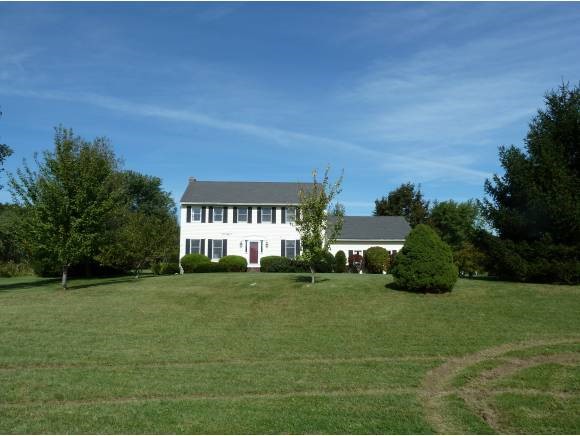 12 Jeremy Hill Road Pelham, NH 03076 - Photo 1 of 24
